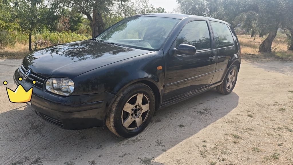 V.W. Golf 1.4  de 1998 com 75CV