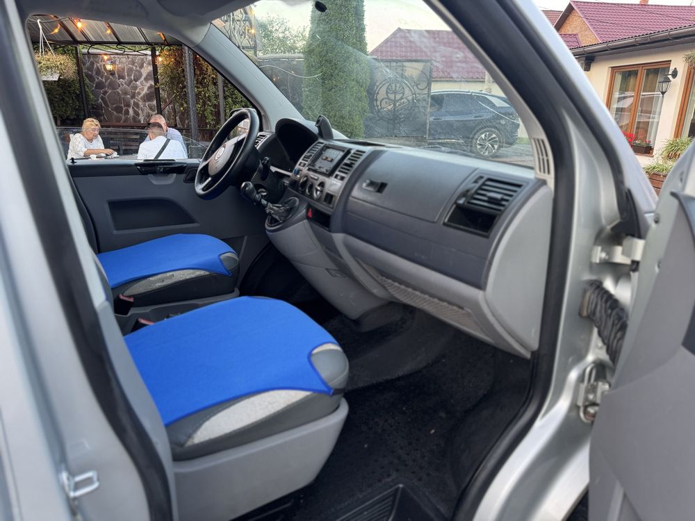 Volkswagen T5 transporter пасажир