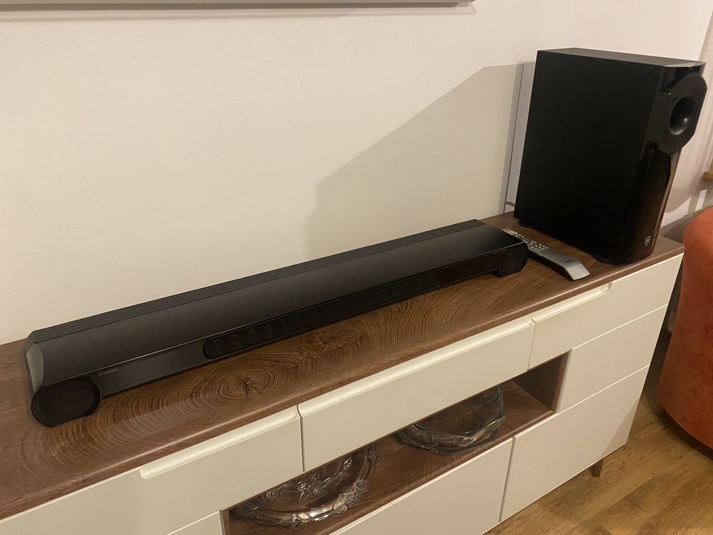 Soundbar yamaha ysp 3300  7.1 subwoofer jak 5100 ys4100 y 4300 y 5600