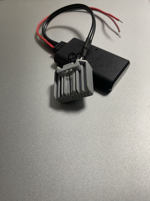 Автомобільний блютуз адаптер