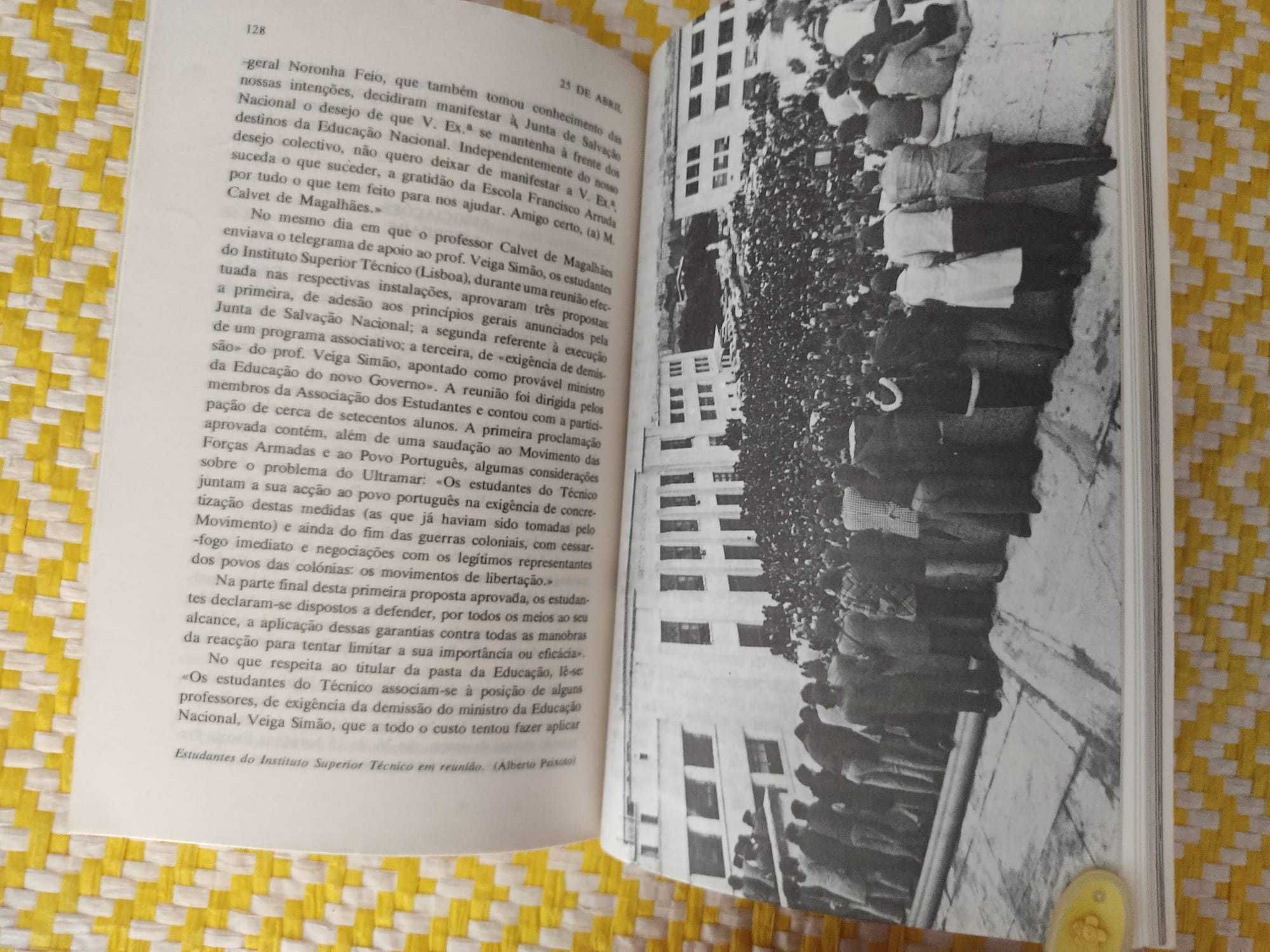25 DE ABRIL - Documento -