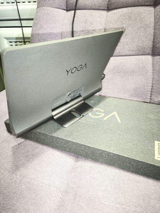 Планшет Lenovo Yoga Smart Tab YT-X705L 4/64 LTE Iron Grey