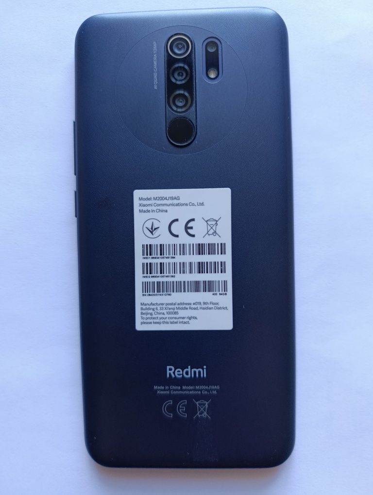 Продам смартфон Redmi9