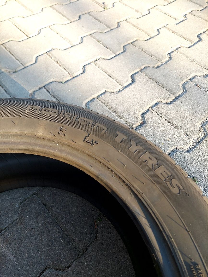 Sprzedam 2 opony letnie nokian 205/55 R16.