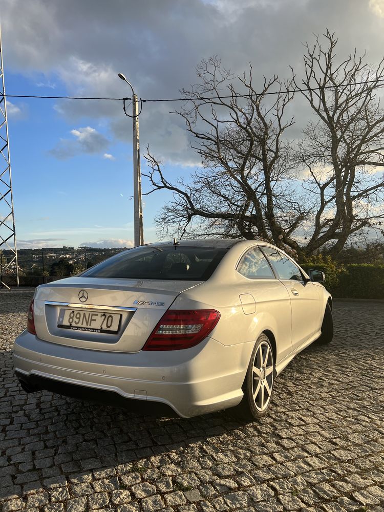 Mercedes C220 Coupe AMG