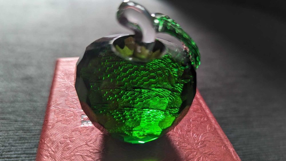 [Novo] Pisa Papel Vidro Cristal K9 Forma Maçã