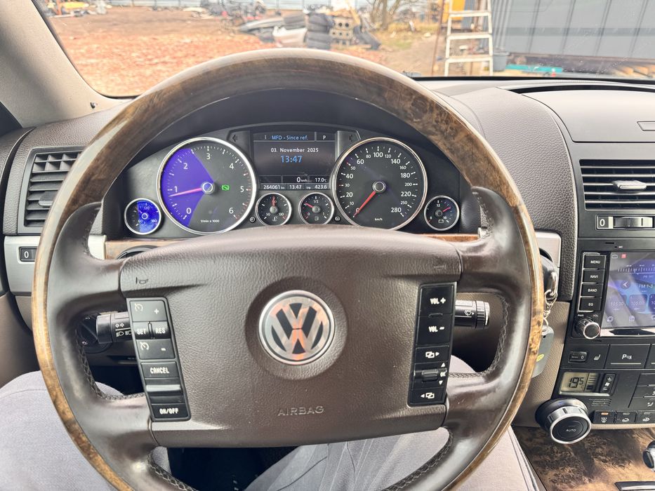 Продам Touareg R-Line 2008 3.0 v6