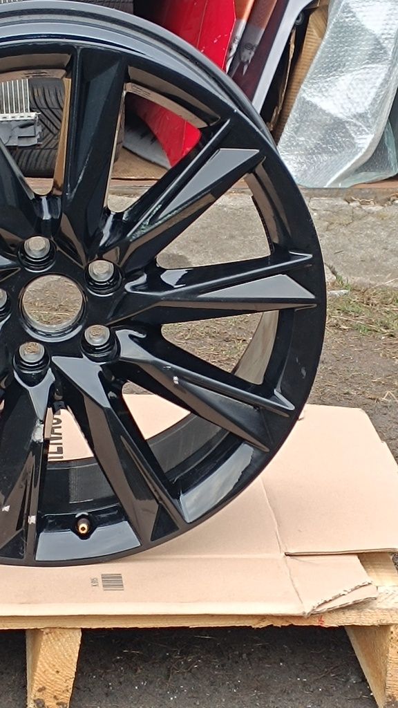 Felga Aluminiowa Audi Q4 E-TRON 8.0" x19 ET45 5x112 89A