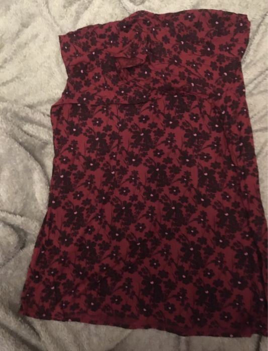 Bluzka damska w czarne róże