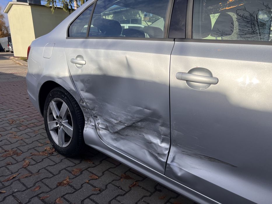 Volkswagen Jetta 1.6 TDI 105 km DSG