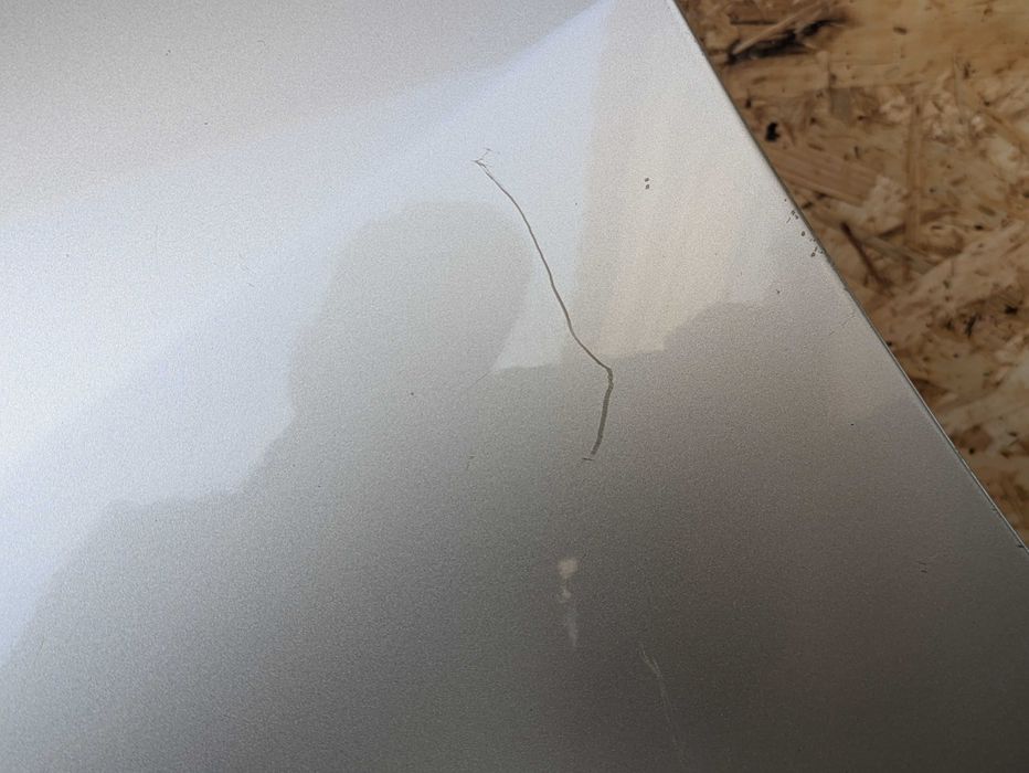 Guarda-lamas esquerdo Mitsubishi Grandis