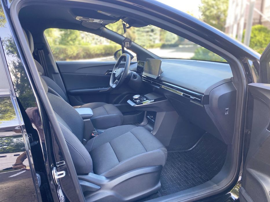 MG 4 2023.          .