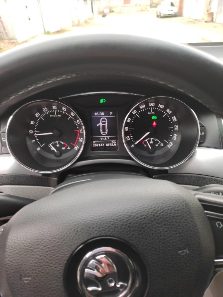 Skoda Superb 2014 2.0