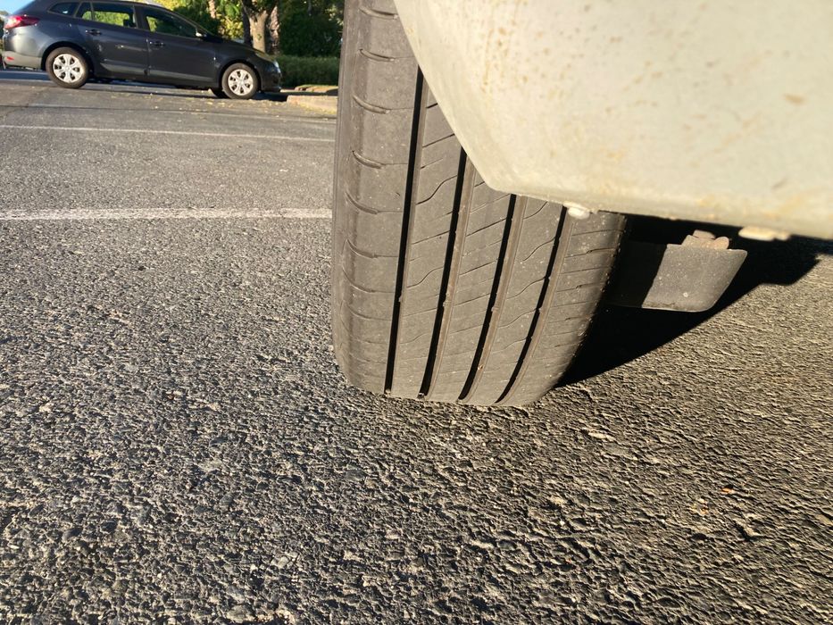 Megane Sportourer 110 cv IMPECÁVEL