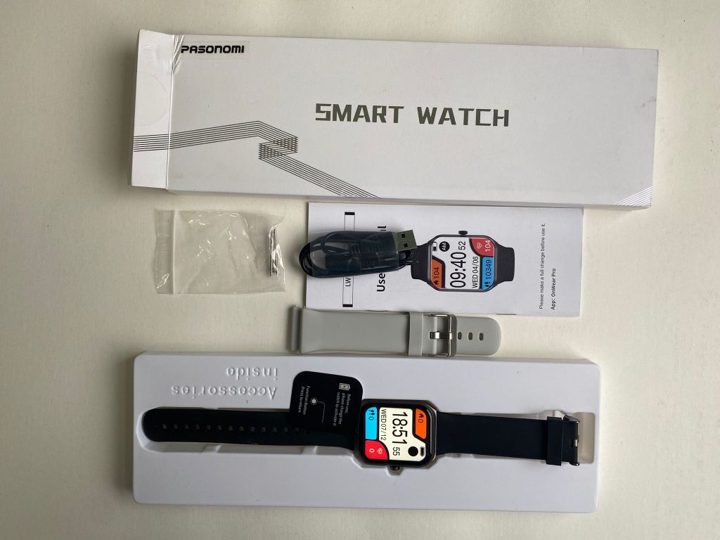 Zegarek Smartwatch Pasonomi 2 paski w zestawie.