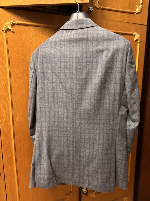 Костюм чоловічий розмір (S-48) НОВИЙ!