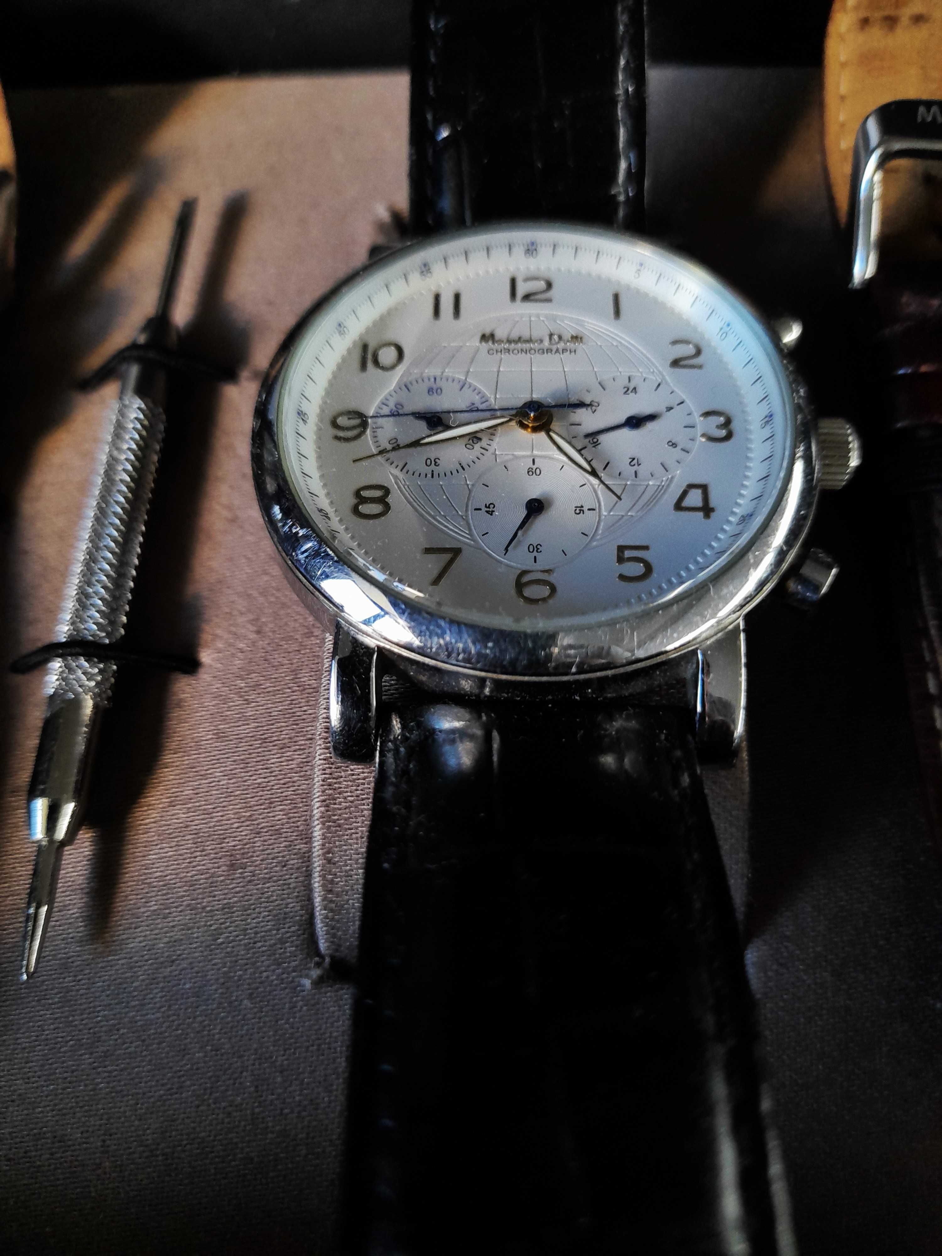 relógio Massimo Dutti Chronograph homem com kit de 3 pulseiras
