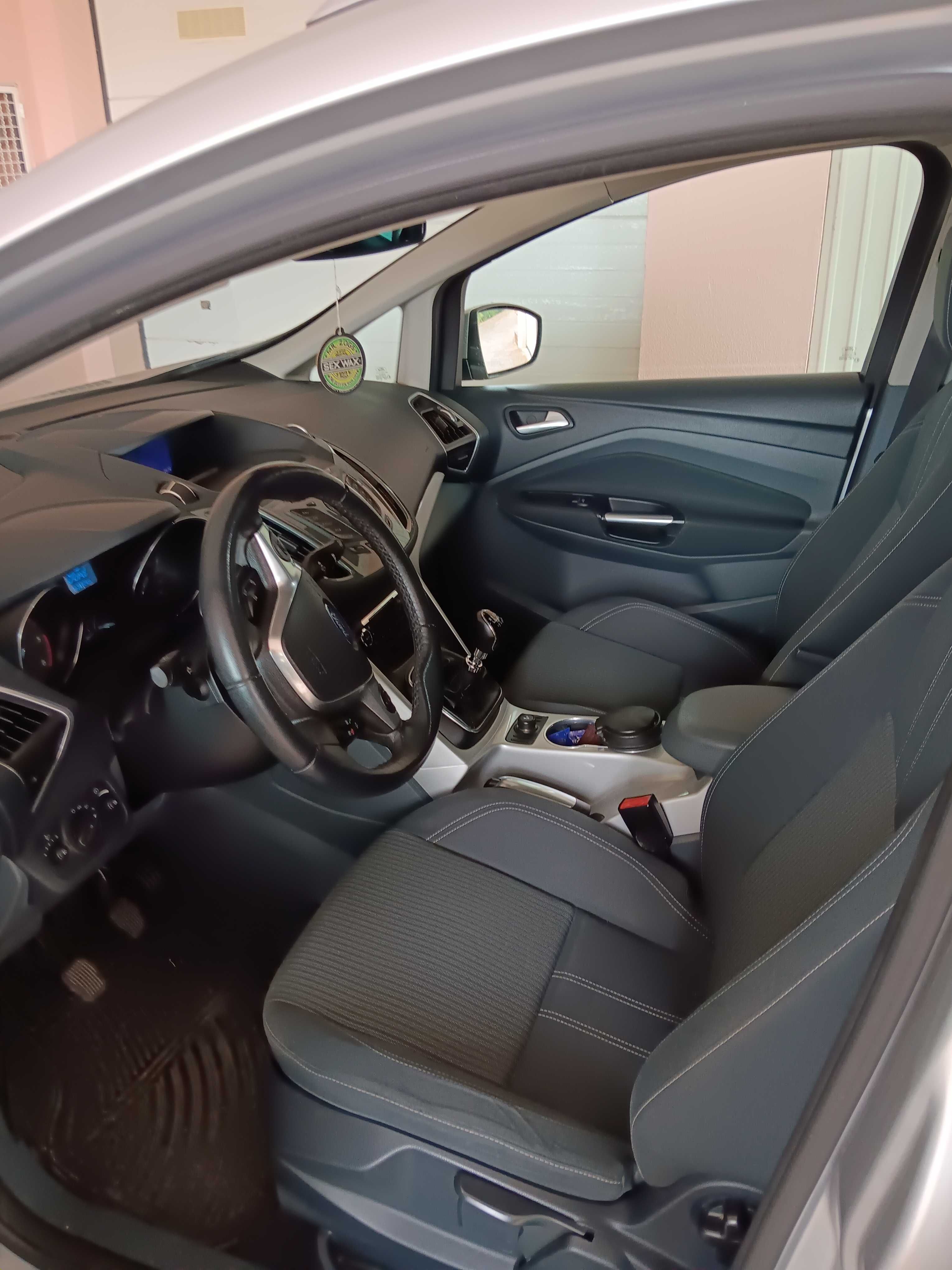 Ford grand Cmax 7 lugares