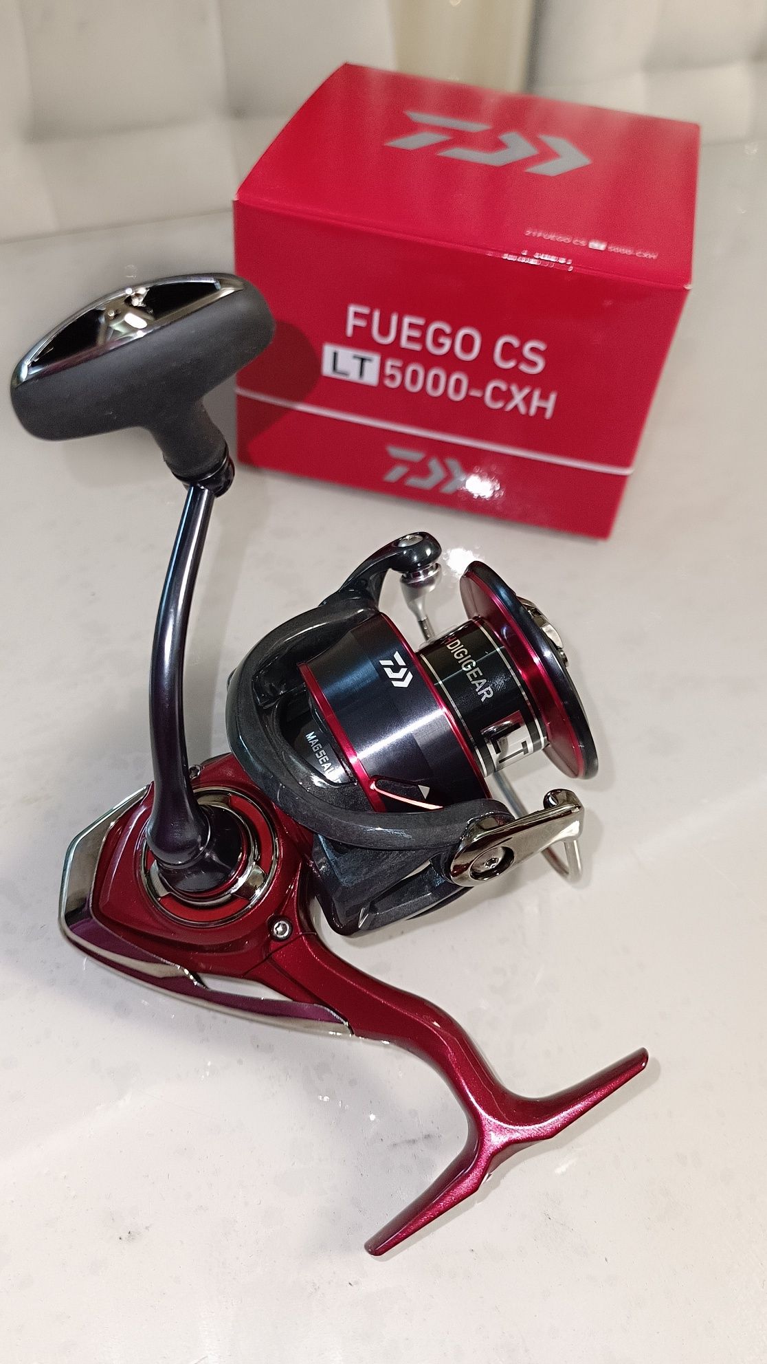 Daiwa Fuego CS LT 5000-CXH - 2021