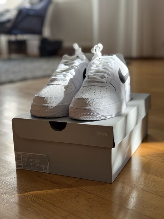 Nike Air Force 1 white/black rozmiar 43