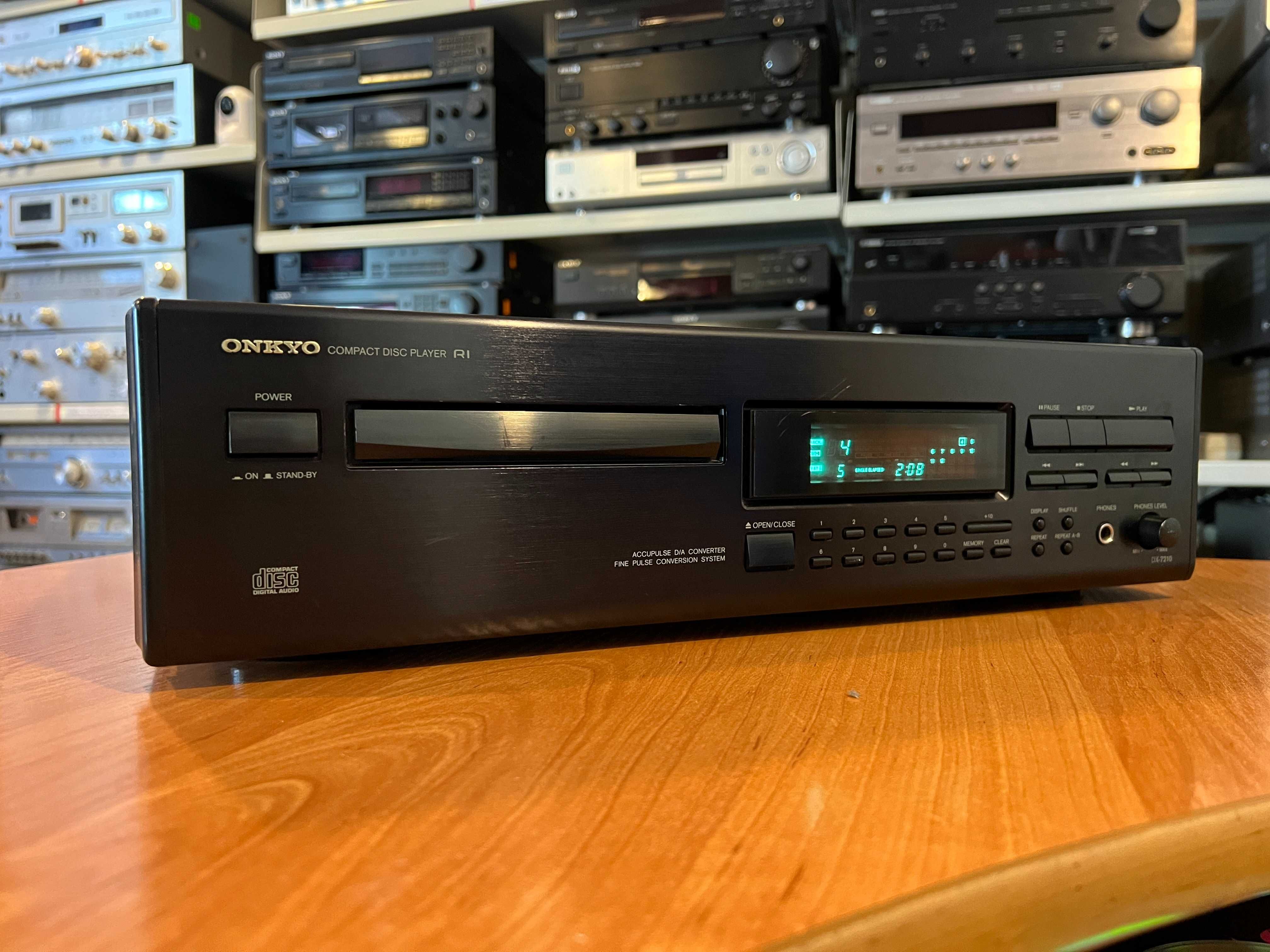 Odtwarzacz CD Onkyo DX-7210 Audio Room