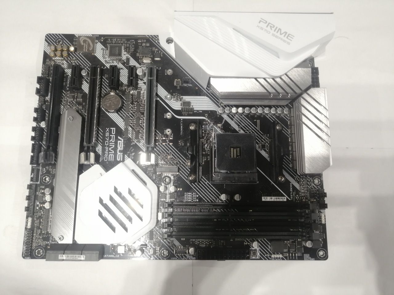 Płyta główna Asus X570-PRO AM4 RGB Ryzen 5 1600X