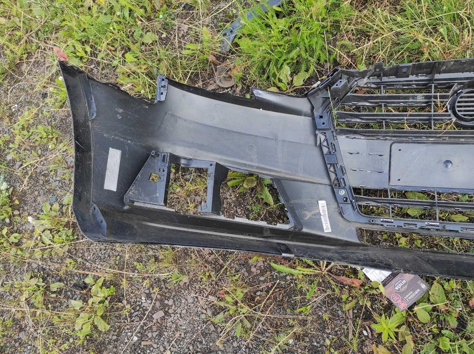 Audi A4 B9 brillantschwarz 2015-19 zderzak przedni FV dostawa