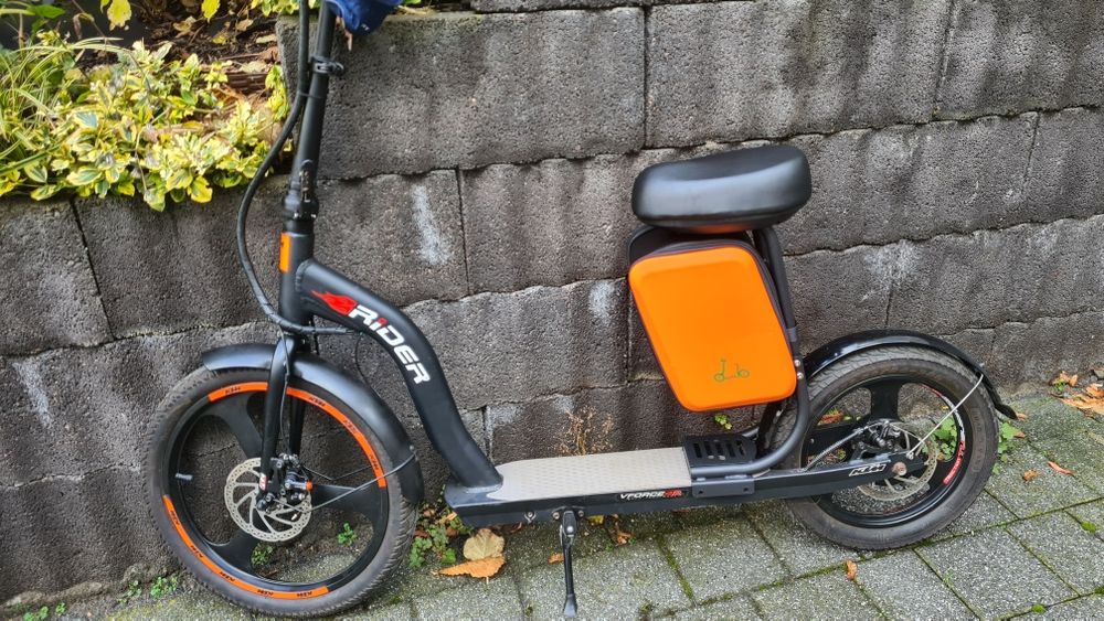 Hulajnoga skuter KTM elektryczny Monster duża mocna