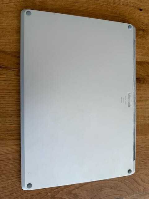 Microsoft Surface Laptop 1769 (i5/4GB/120GB/Win10Pro)
