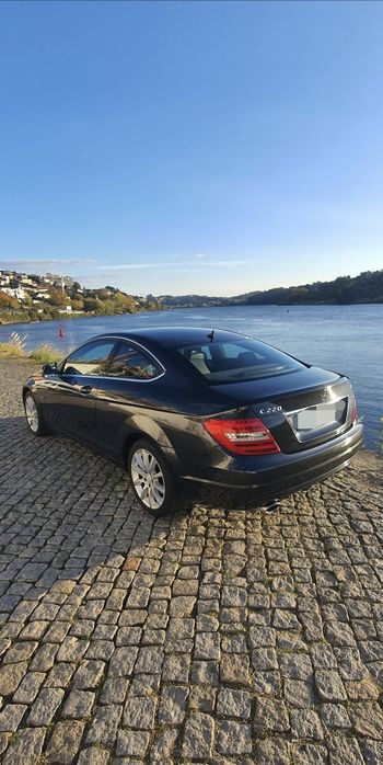 Mercedes benz C220 CDI Coupe BE Nacional