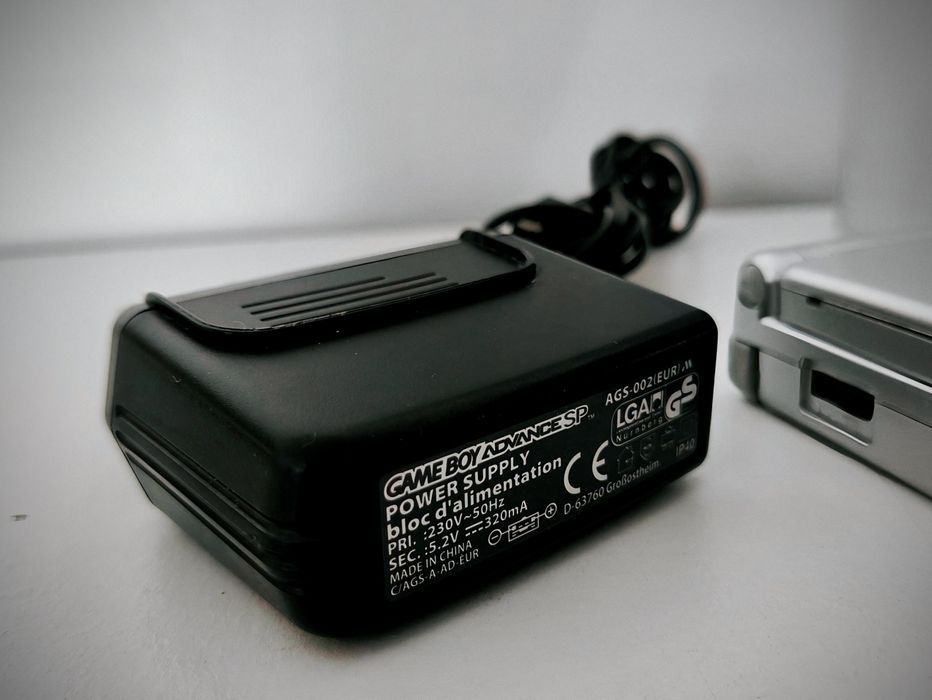 GameBoy Advance SP