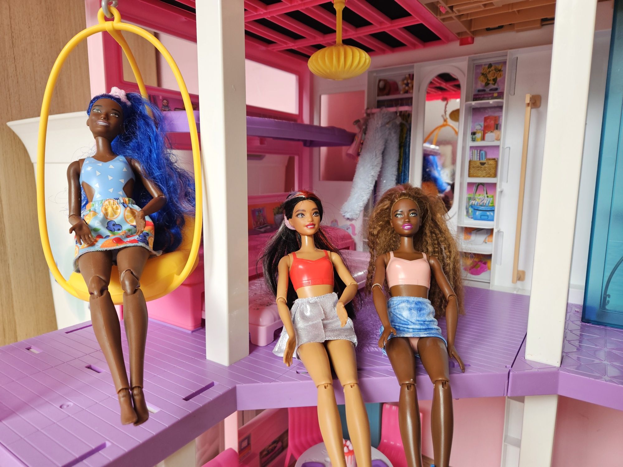 Barbie Dreamhouse Deluxe