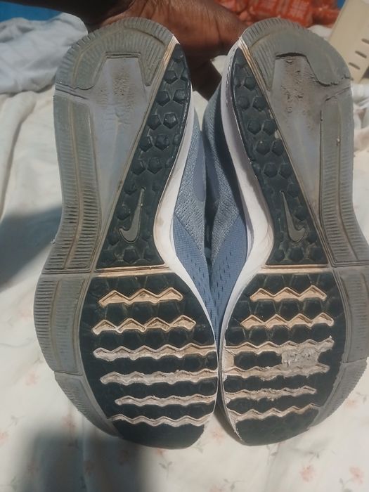 Tênis Nike n41 / 42