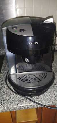 Máquina café Krups FBN 3 a trabalhar, mas sem manípulo.