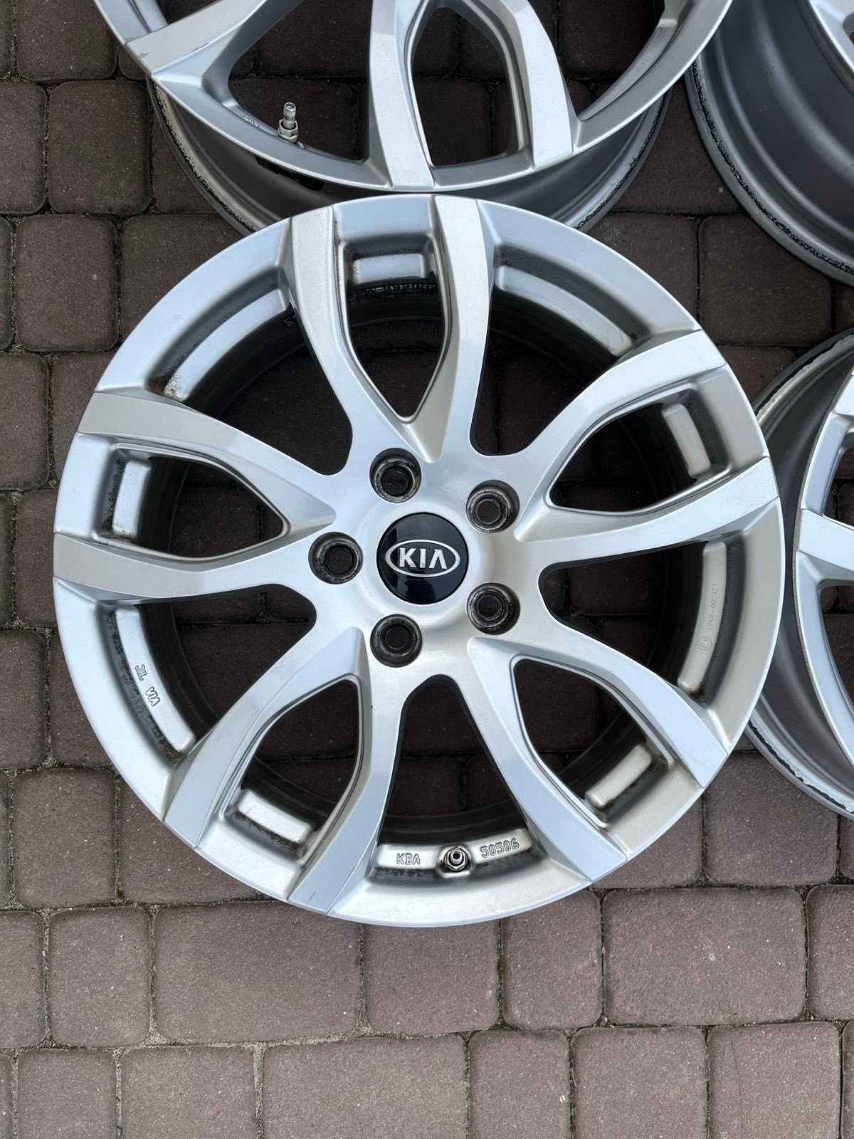 Alufelgi Kia 5x114,3 17 cali CZUJNIKI Sportage Ceed Optima Sorento