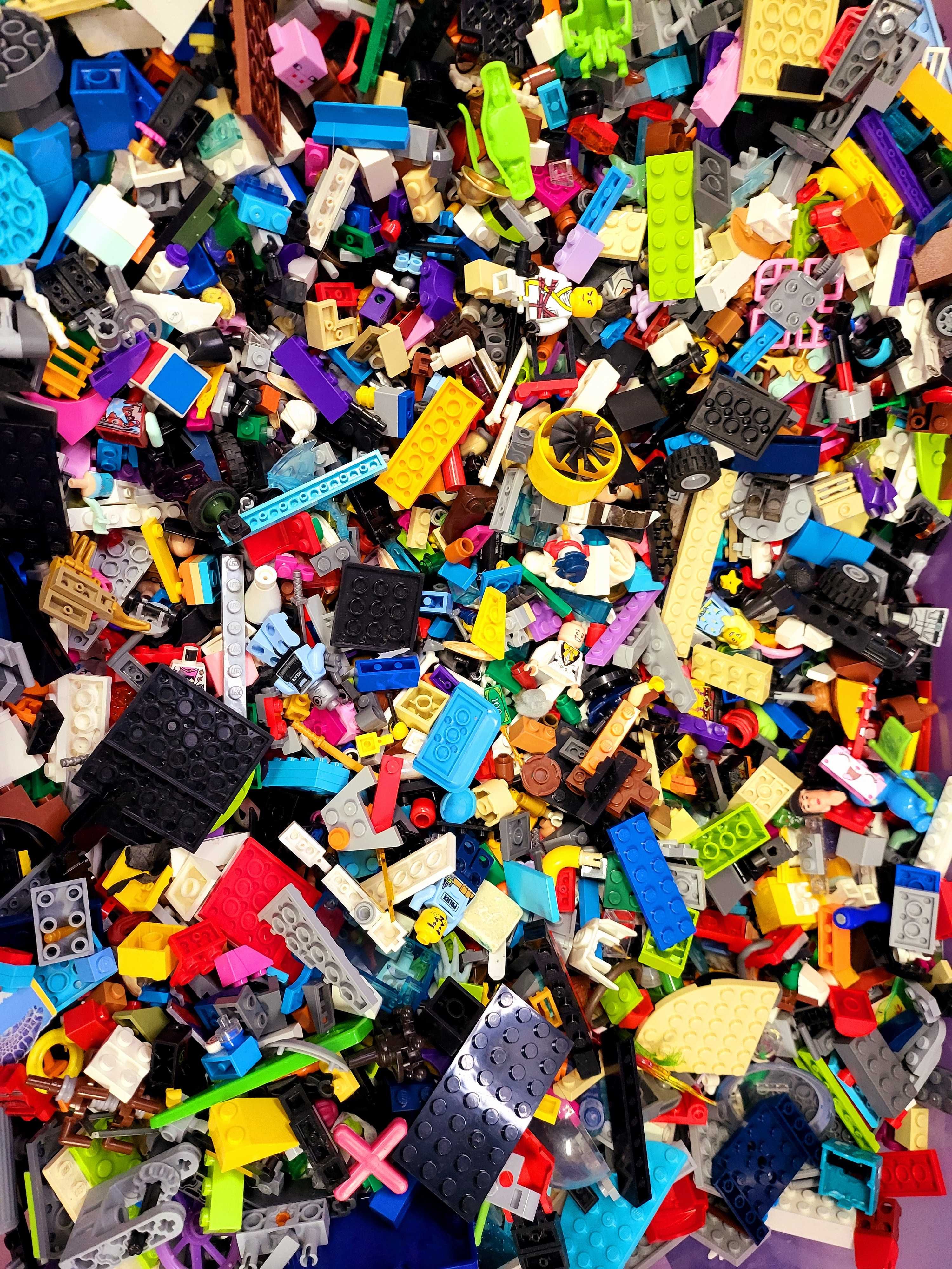 Klocki LEGO mix, używane  500g -  Figurki - Lego ze zdjęcia