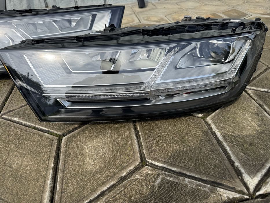 Фари Audi Q7 4M Full led фары
