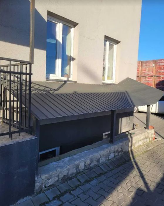 Продаж комерційного приміщення на вул. Шептицького, площа 130 кв.м