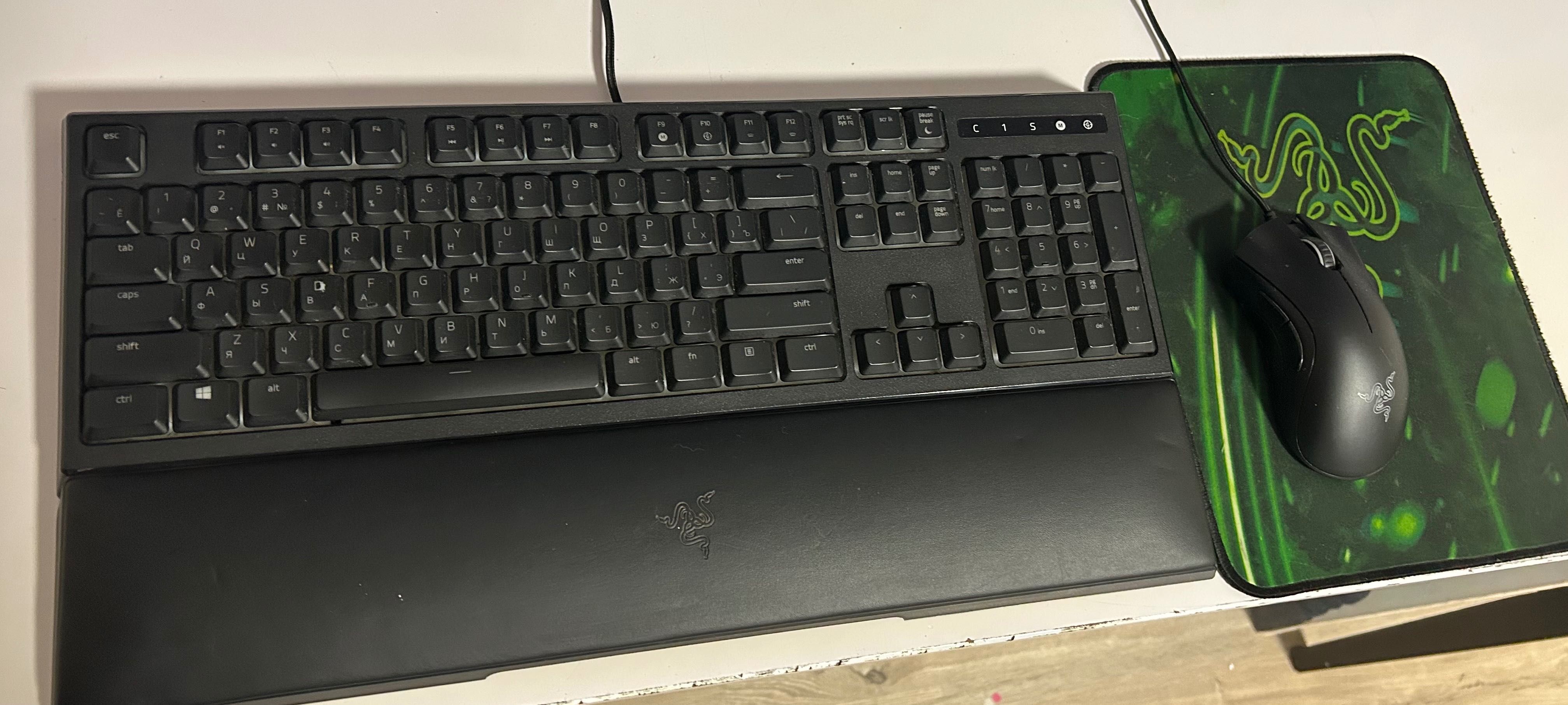Клавіатура, миша та коврик Razer Ornata Chroma + Razer Deathadder