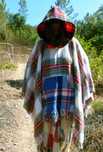 Poncho cobertor unissexo feito à mão
