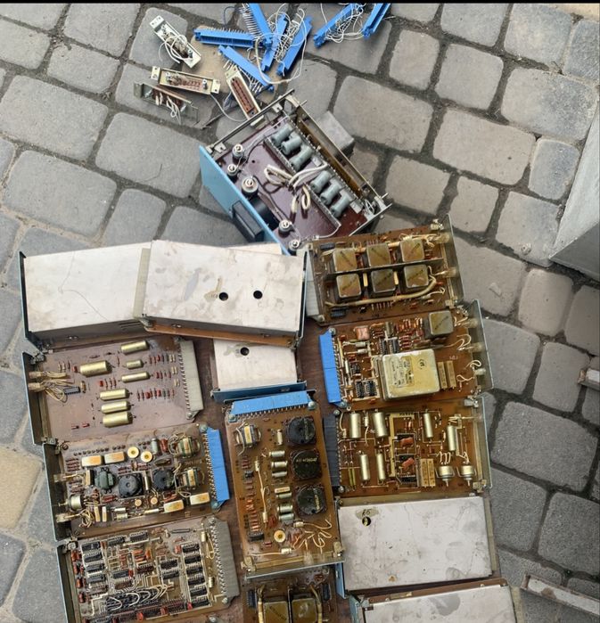 Сдам плати 90х років