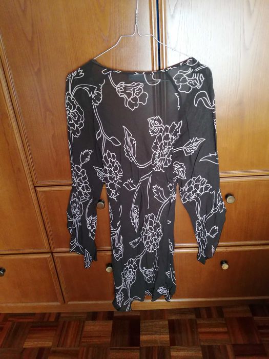 Túnica castanho-transparente, tamanho 38/M