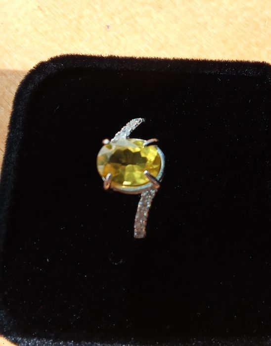 Anel em Prata 925 com Safira Certificada