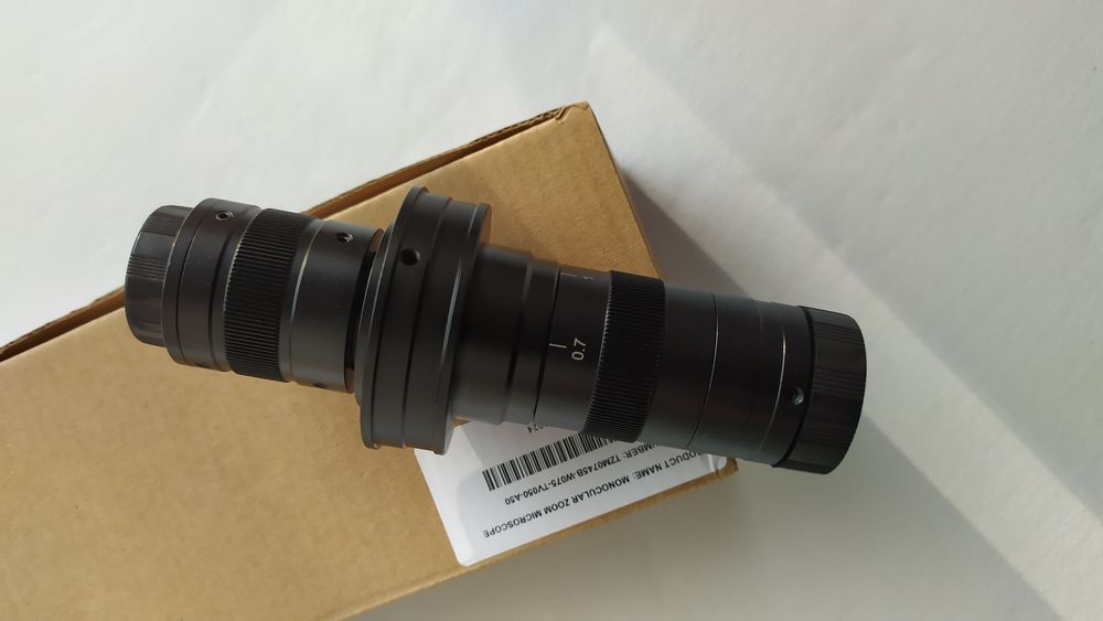 Мікроскоп об'єктив