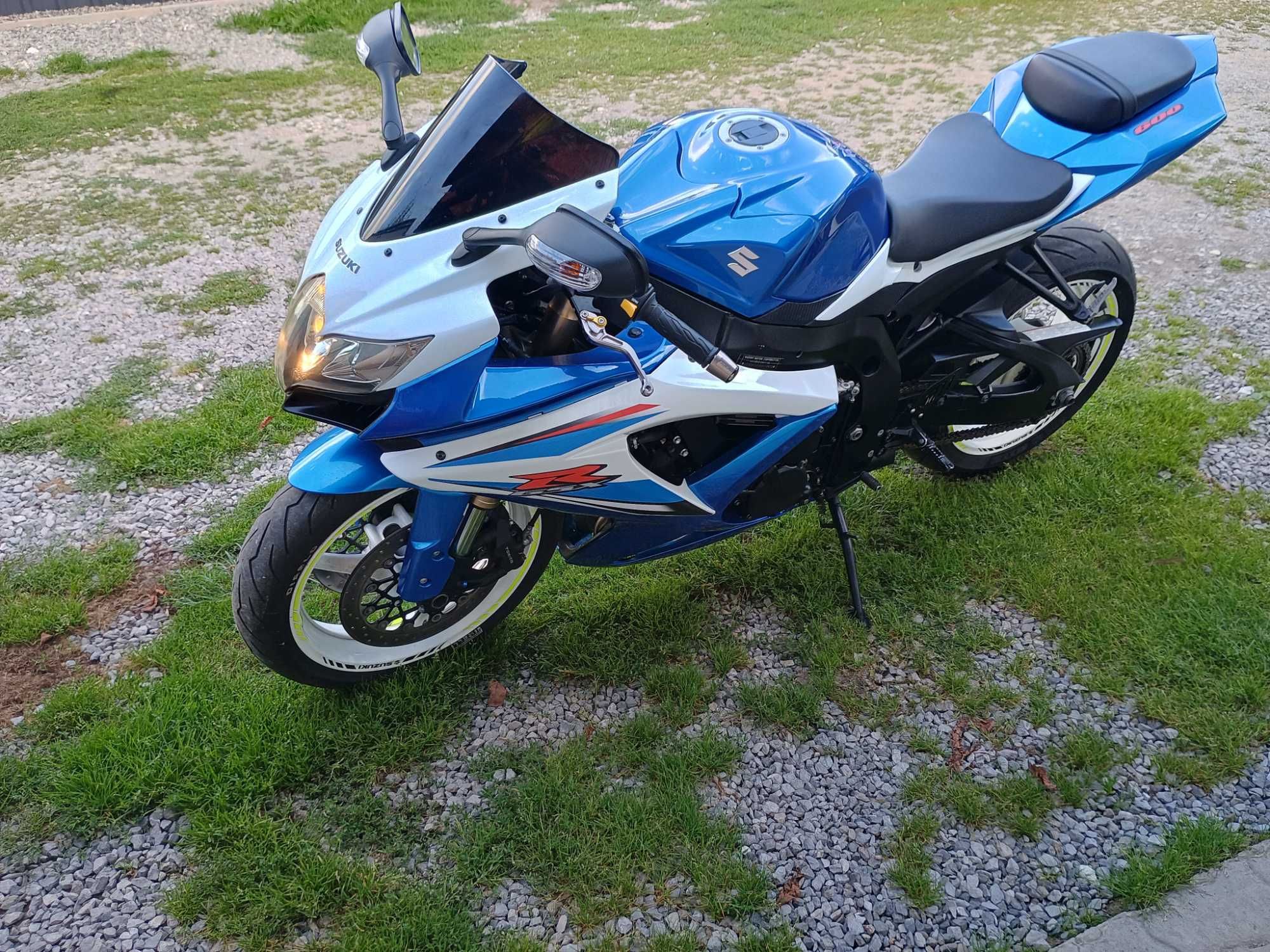 Suzuki GSX-R 600 niski przebieg rejestracja 2011