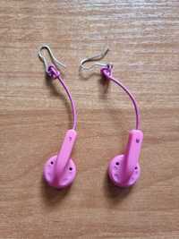 Kolczyki wiszące słuchawki różowe