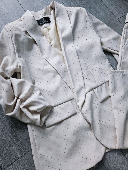 Garnitur kryształki zdobiony błyszczący imprezowy sylwestrowy