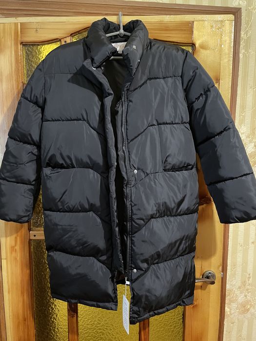 Пуховик зимовий жіночий