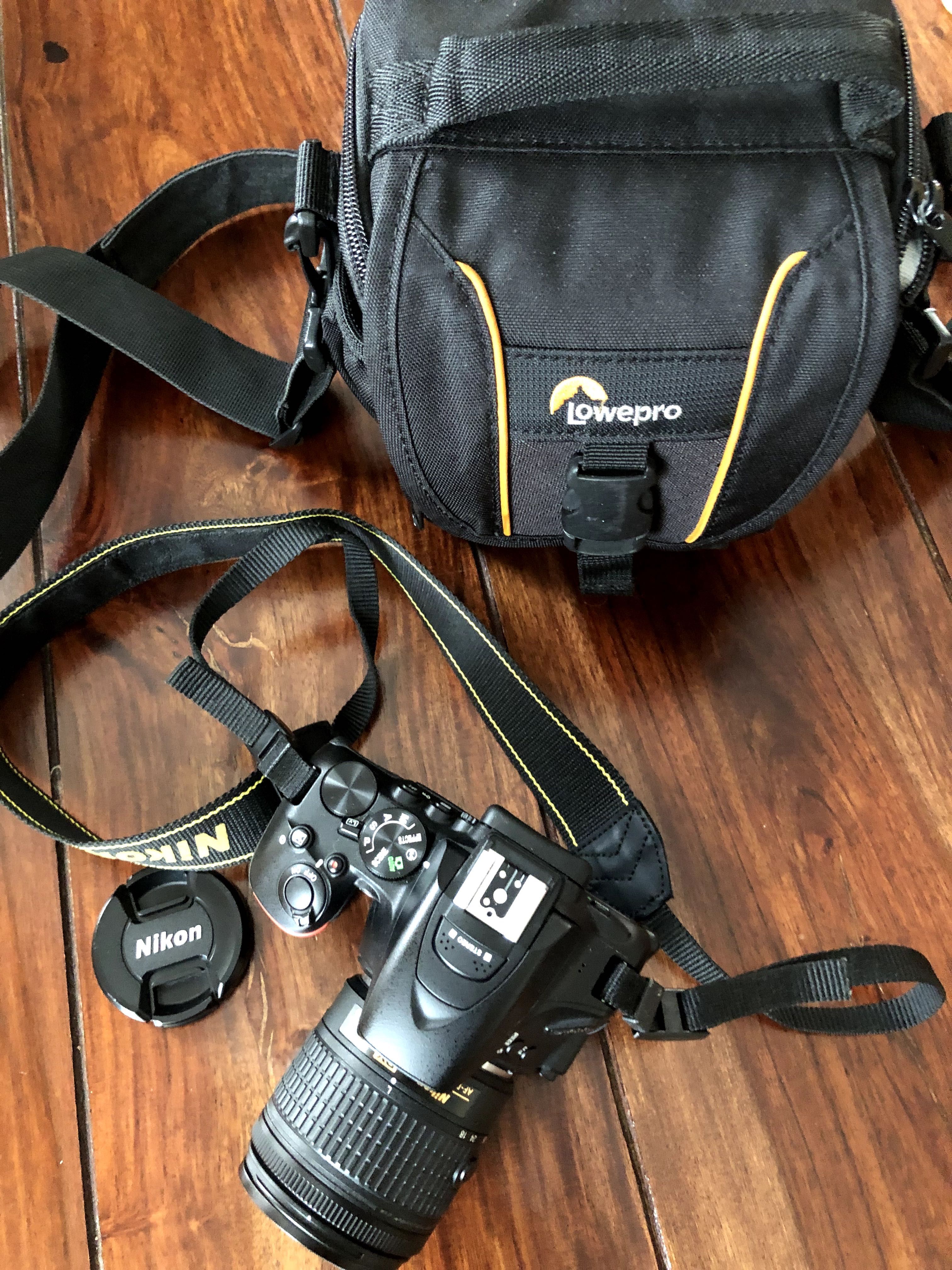 Nikon D5600 body + obiektyw Nikkor 18-55