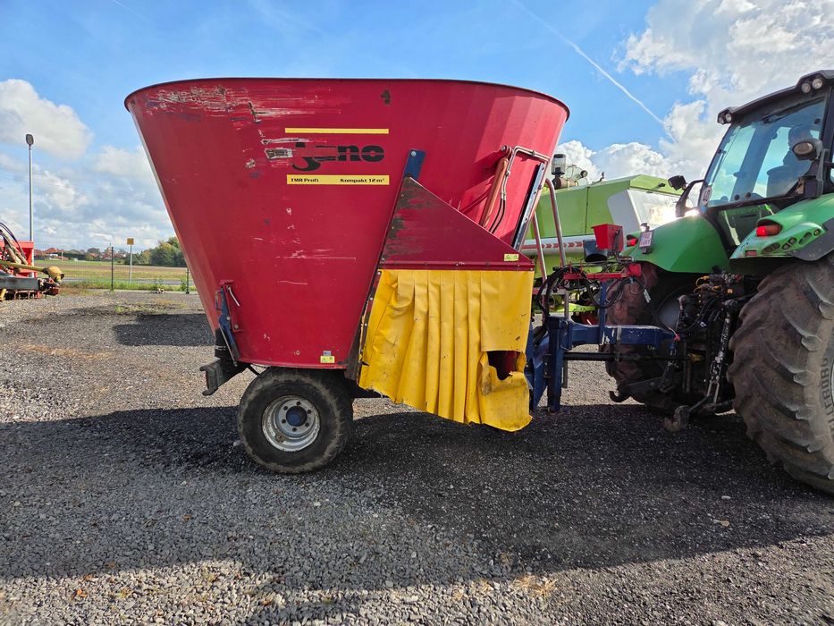 Wóz paszowy SANO TMR Profi paszowóz Siloking Compact 12